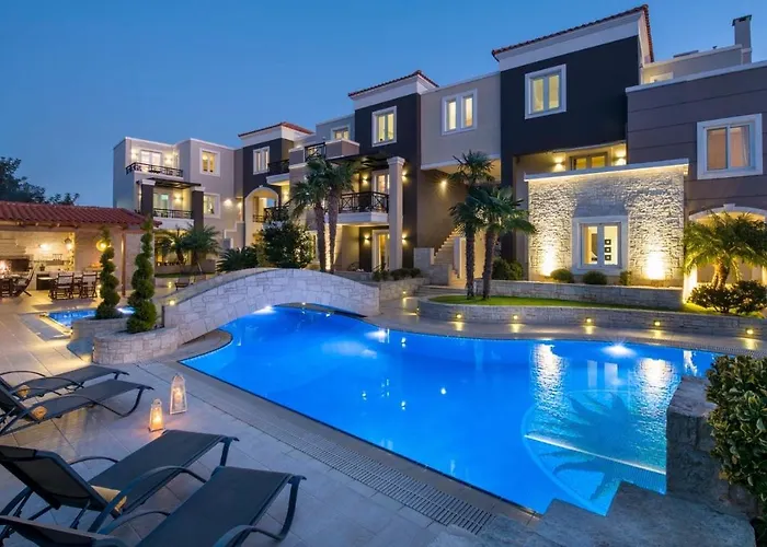 Artdeco Luxury Suites