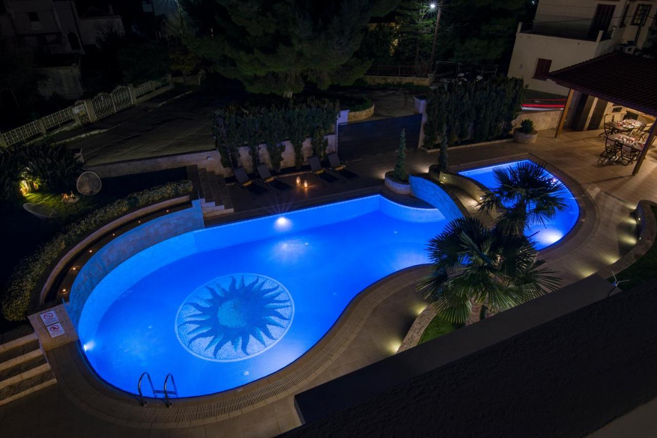 Artdeco Luxury *